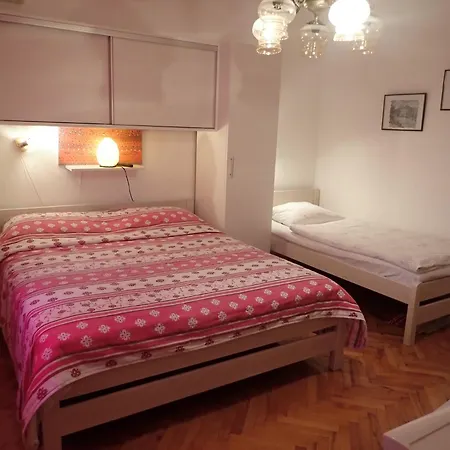 Tinka 3* Starigrad Paklenica