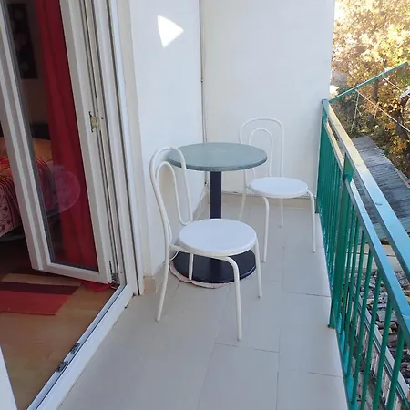 Guest house Tinka 3*