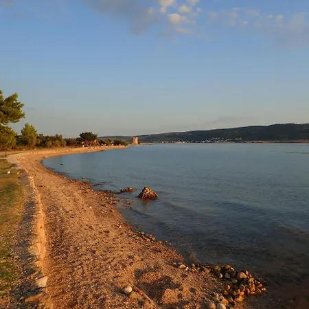 Tinka Starigrad Paklenica
